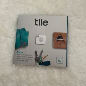 Brand new Tile Mate